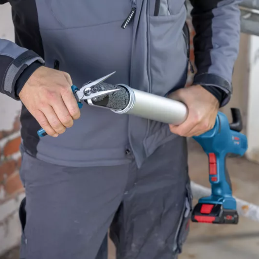 BOSCH AKU PIŠTOLJA ZA SILIKON GCG 18V 600 SOLO Ecomex