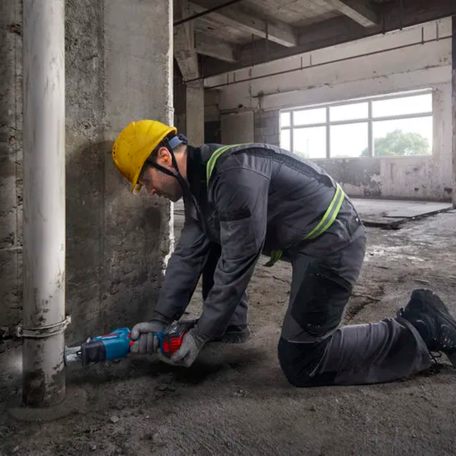 BOSCH AKU UNIVERZALNA TESTERA GSA 18V-24 SOLO Ecomex