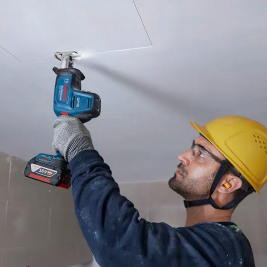 BOSCH AKU UNIVERZALNA TESTERA GSA 18V-24 SOLO Ecomex